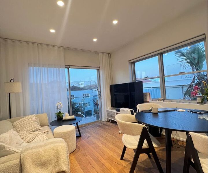 Room with Ocean Views, Bondi Beach (1-Month Max Stay)