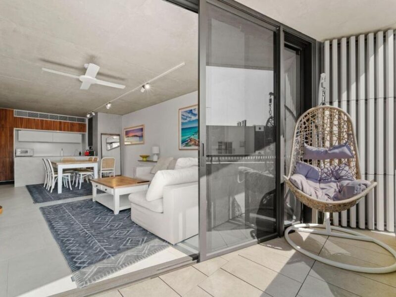 1 Bedroom Apartment in the Heart of Bondi Beach