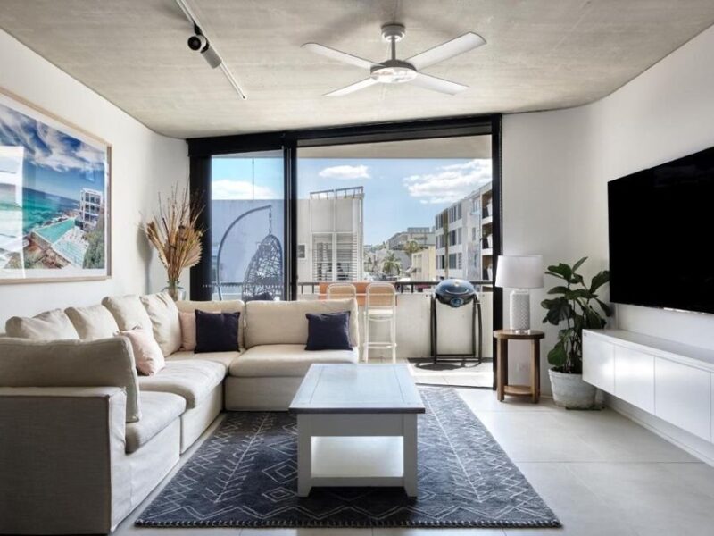 1 Bedroom Apartment in the Heart of Bondi Beach