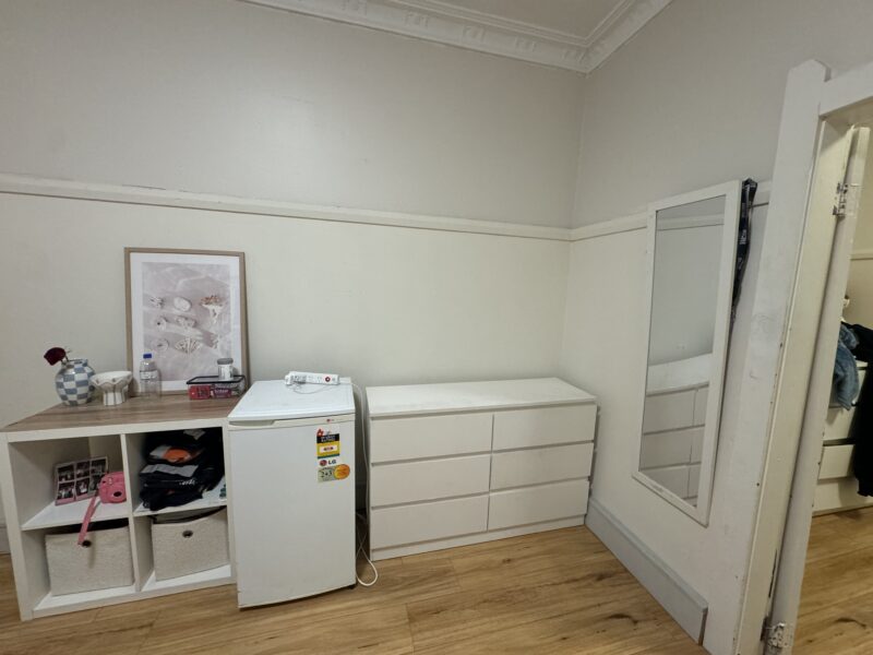 BIG ROOM BONDI BEACH