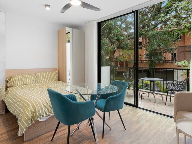 Studio in Bondi Junction