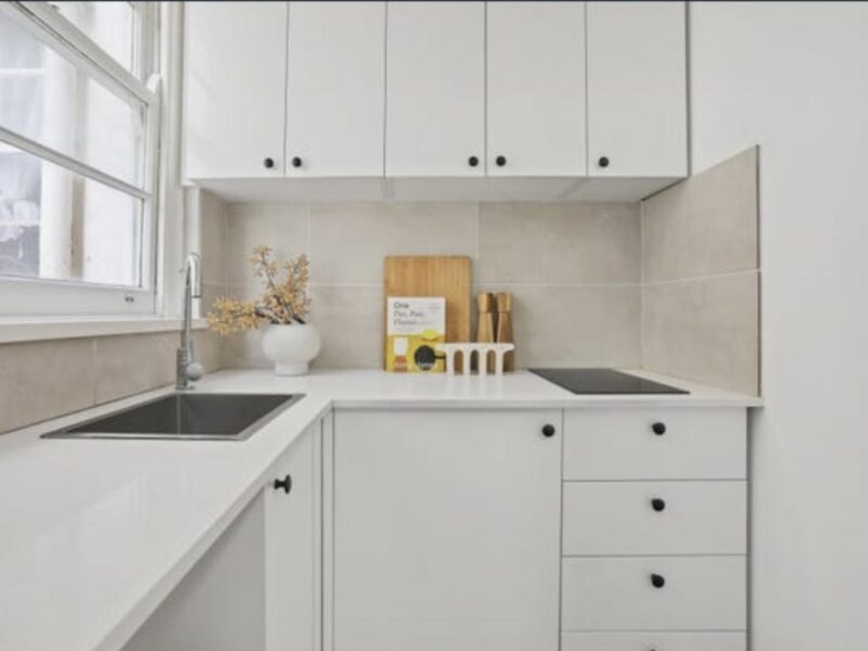 Potts Point | Furnished Apartment xmas