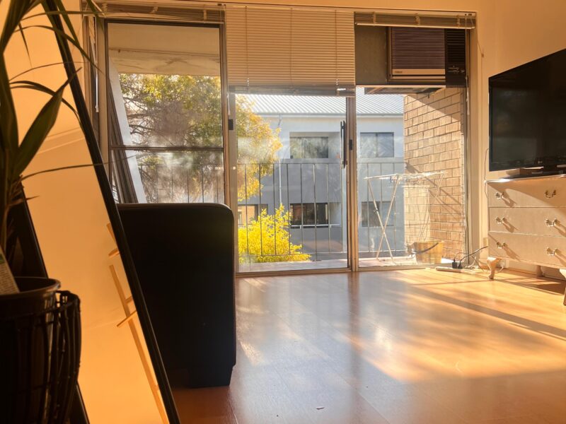 Queen Room & Easy CBD access