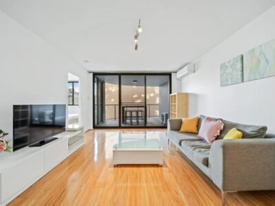 Private Ensuite Room · Perth CBD