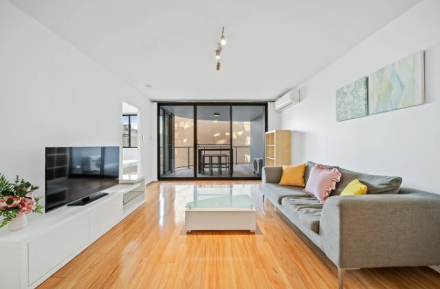 Private Ensuite Room · Perth CBD