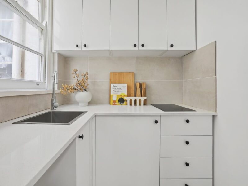 Potts Point | Furnished Apartment